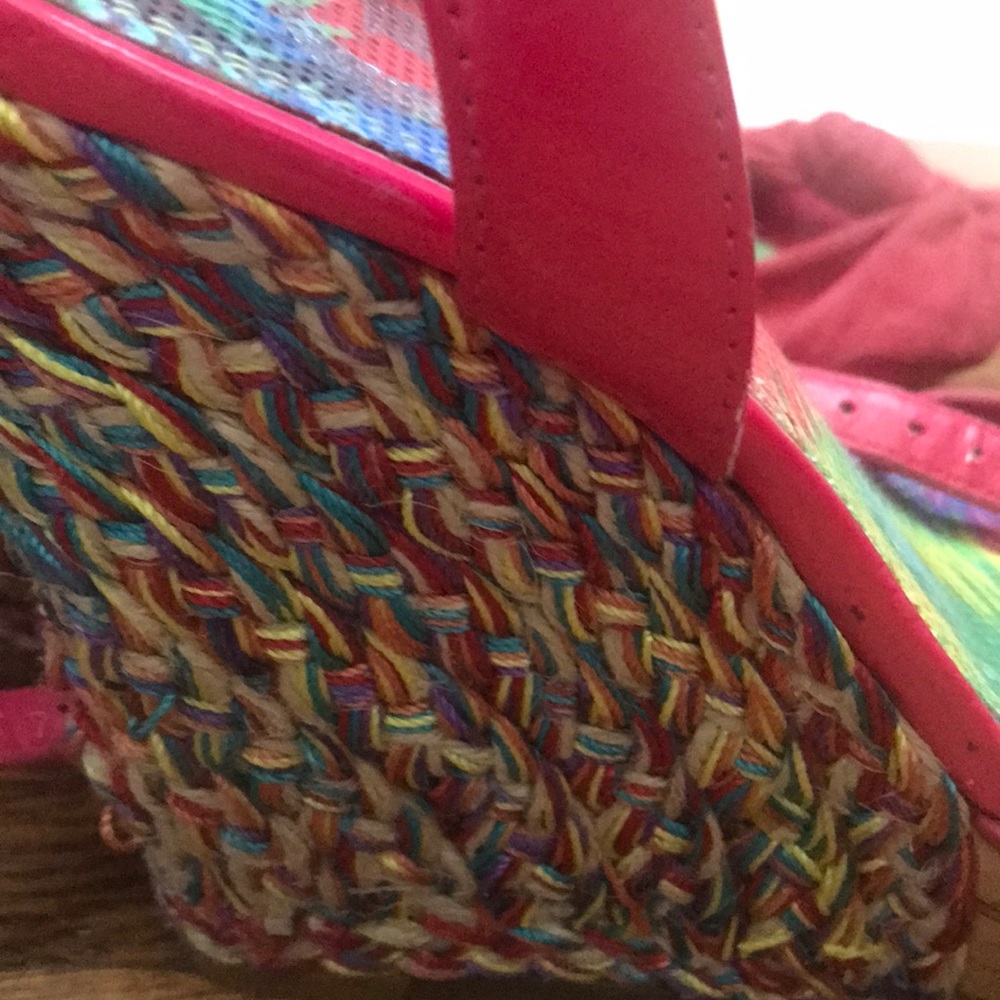 Muti-Color Wedges! - Picture 3 of 3